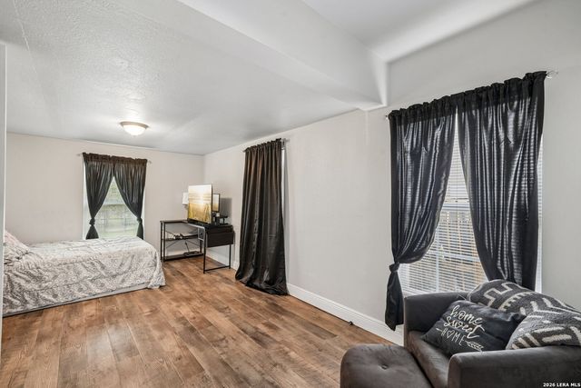 974 S Addison, San Antonio, TX 78264