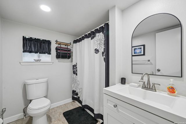974 S Addison, San Antonio, TX 78264
