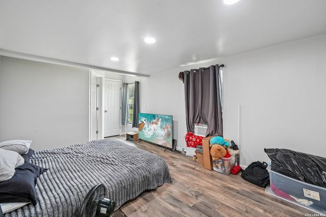 974 S Addison, San Antonio, TX 78264