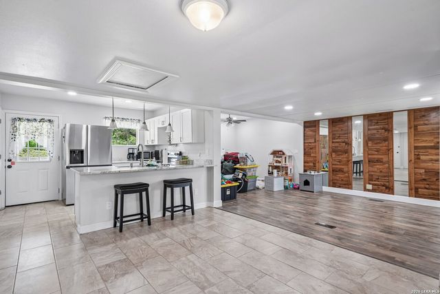 974 S Addison, San Antonio, TX 78264