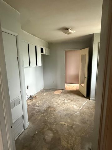 9175 County Road 1130, Lookeba, OK 73053