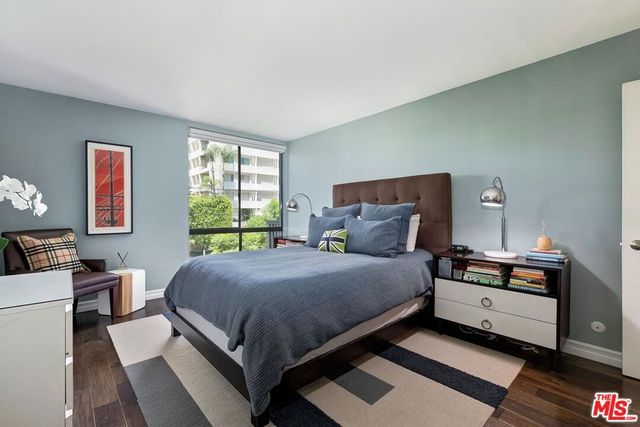 1134 Alta Loma Road 305, West Hollywood, CA 90069