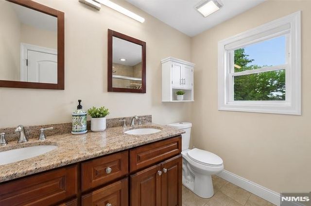 194 Madison Avenue, Cresskill, NJ 07626