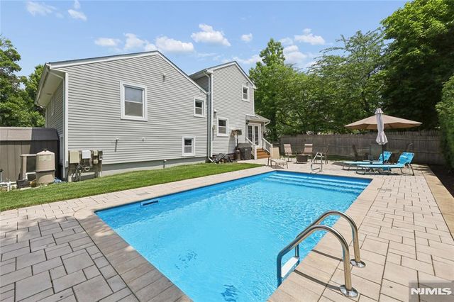 194 Madison Avenue, Cresskill, NJ 07626