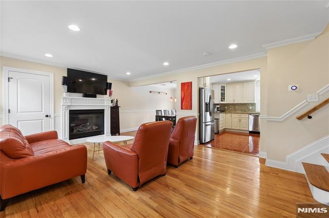 194 Madison Avenue, Cresskill, NJ 07626