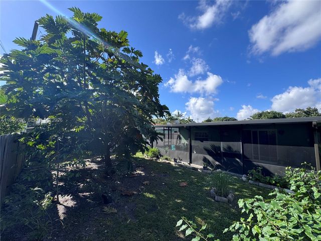 12625 NW 1st Court, North Miami, FL 33168