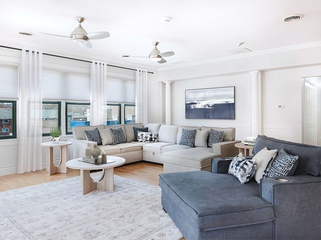 6 Cushing St 1, Waltham, MA 02453