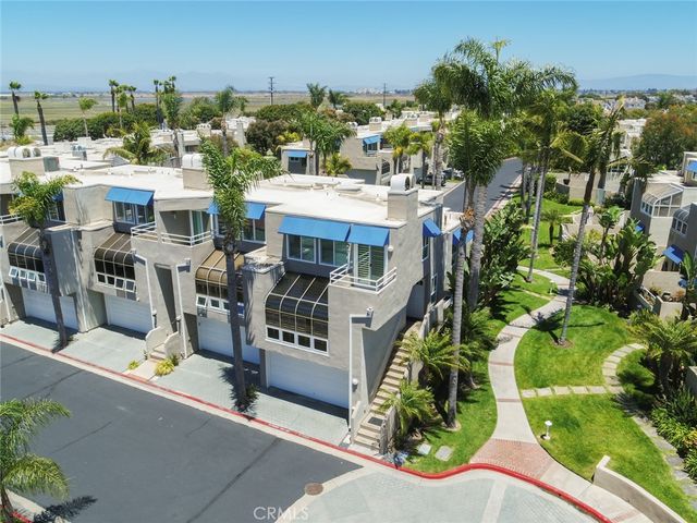 16102 Fame, Huntington Beach, CA 92649