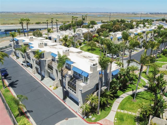 16102 Fame, Huntington Beach, CA 92649