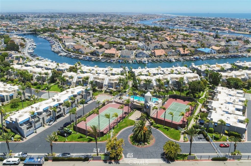 16102 Fame, Huntington Beach, CA 92649