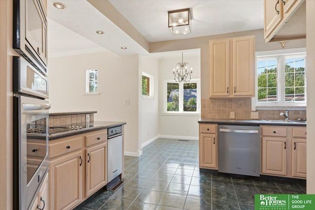 1749 N Broad Street, Fremont, NE 68025