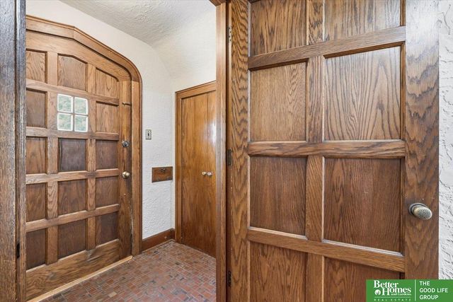 1749 N Broad Street, Fremont, NE 68025