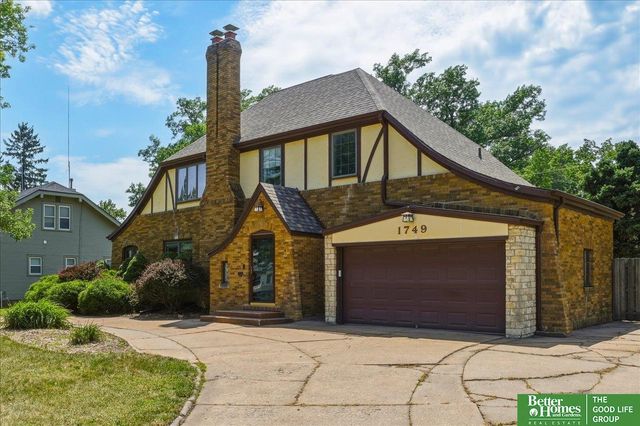 1749 N Broad Street, Fremont, NE 68025