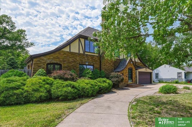 1749 N Broad Street, Fremont, NE 68025