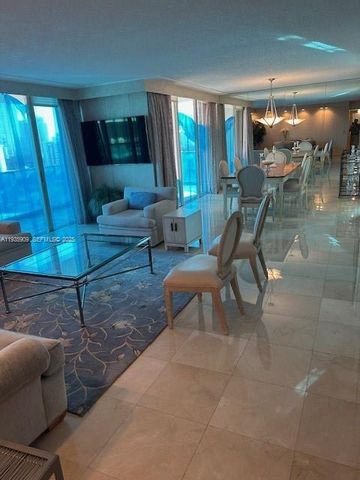 19707 Turnberry Way 17-E, Aventura, FL 33180