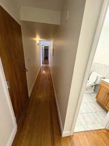 400 Massachusetts Avenue 30, Boston, MA 02115