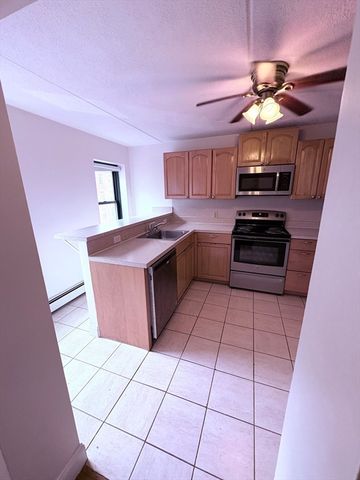 400 Massachusetts Avenue 30, Boston, MA 02115