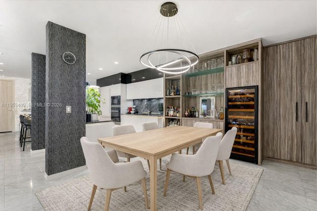 1000 Brickell Plz PH5203-FURN, Miami, FL 33131