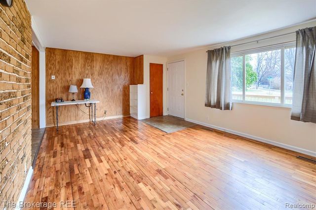 4093 Coral Street, Burton, MI 48509