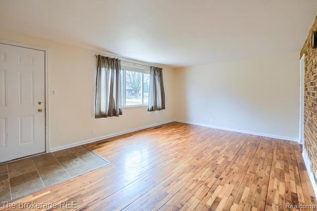 4093 Coral Street, Burton, MI 48509