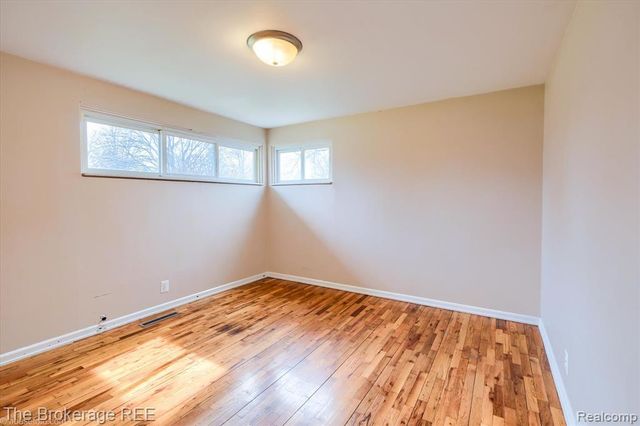 4093 Coral Street, Burton, MI 48509