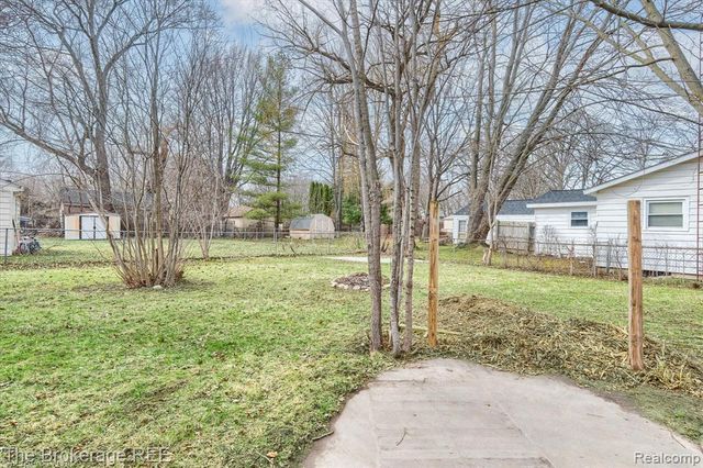 4093 Coral Street, Burton, MI 48509