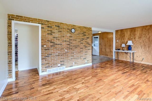 4093 Coral Street, Burton, MI 48509