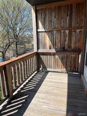 1806 Allen Avenue, St Louis, MO 63104