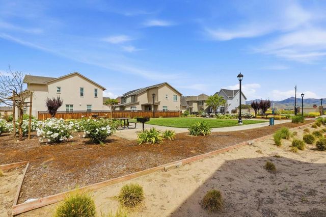 187 Springtime Circle, Hollister, CA 95023