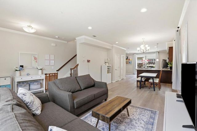 187 Springtime Circle, Hollister, CA 95023