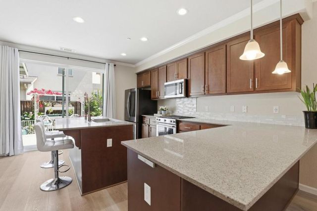 187 Springtime Circle, Hollister, CA 95023