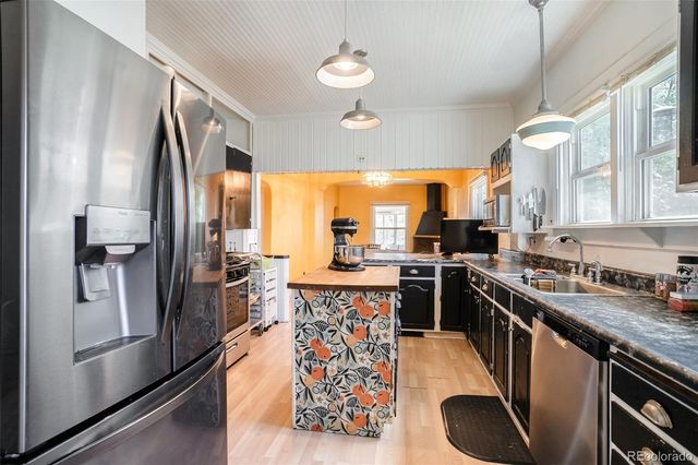3995 Zenobia Street, Denver, CO 80212