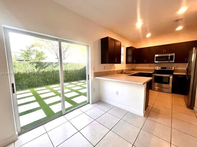 2606 SE 13th Street, Homestead, FL 33035