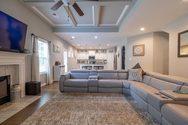 68 Dunley Court, Ellerslie, GA 31807