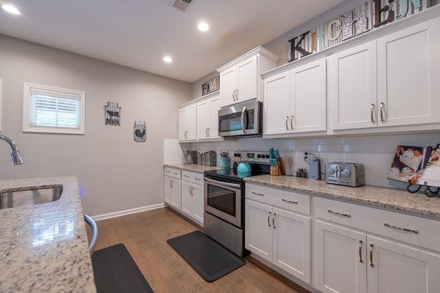 68 Dunley Court, Ellerslie, GA 31807