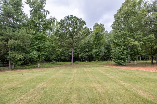 68 Dunley Court, Ellerslie, GA 31807