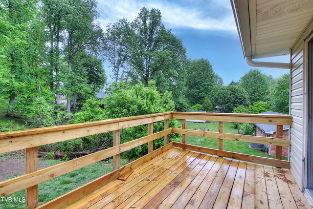 111 Independence Lane, Elizabethton, TN 37643