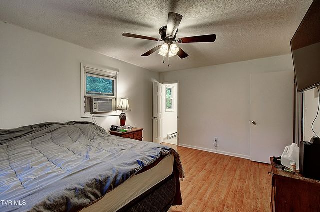111 Independence Lane, Elizabethton, TN 37643