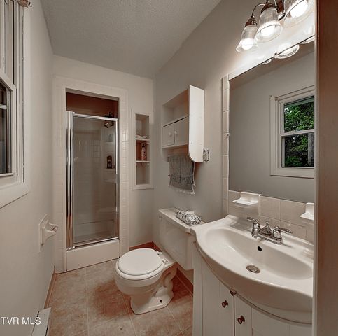 111 Independence Lane, Elizabethton, TN 37643
