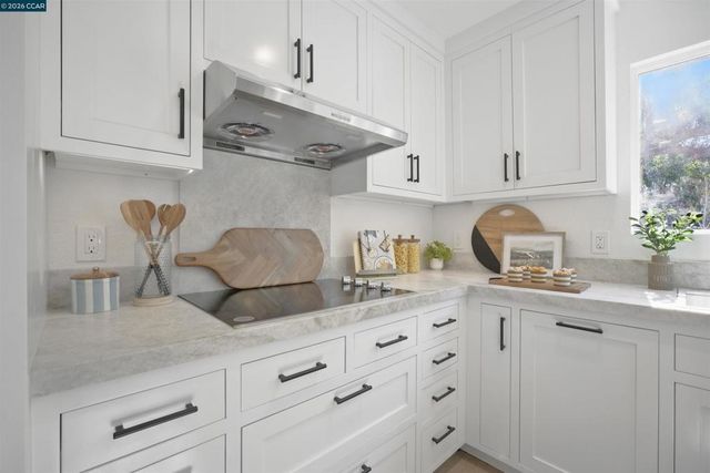 1430 Carpenter Rd, Oakley, CA 94561