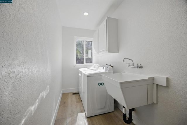 1430 Carpenter Rd, Oakley, CA 94561