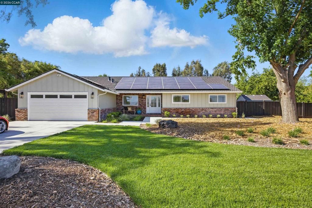 1430 Carpenter Rd, Oakley, CA 94561