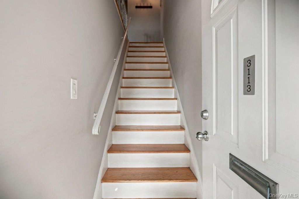 3113 Wilshire 3113, Oakdale, NY 11769 — photo 4