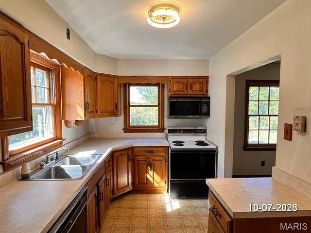 9857 Lilac Drive, Riverview, MO 63137