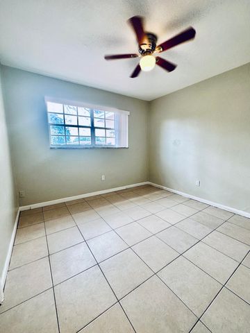 2849 SW 8th Street, Fort Lauderdale, FL 33312