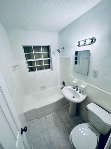 2849 SW 8th Street, Fort Lauderdale, FL 33312