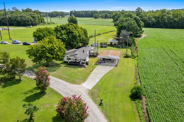 7049 Firehouse Rd., Conway, SC 29527