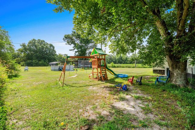 7049 Firehouse Rd., Conway, SC 29527