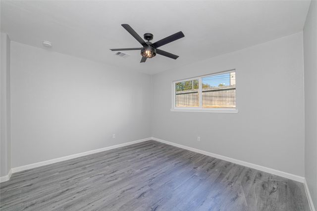 1716 Crestdale Drive 10, Houston, TX 77080