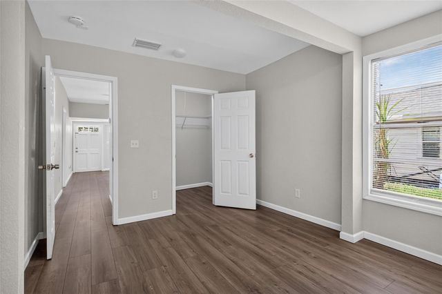 411 12TH AVENUE E, Bradenton, FL 34208